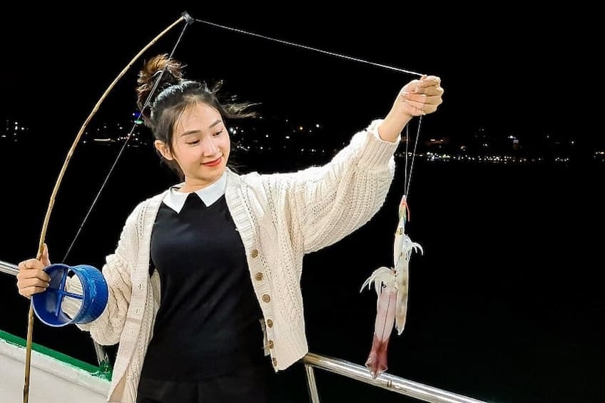 Tour câu mực đêm