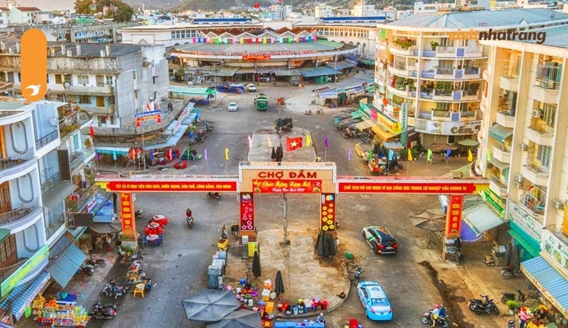 Chợ Đầm