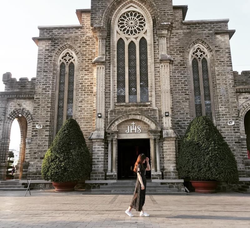 Nhà thờ Núi